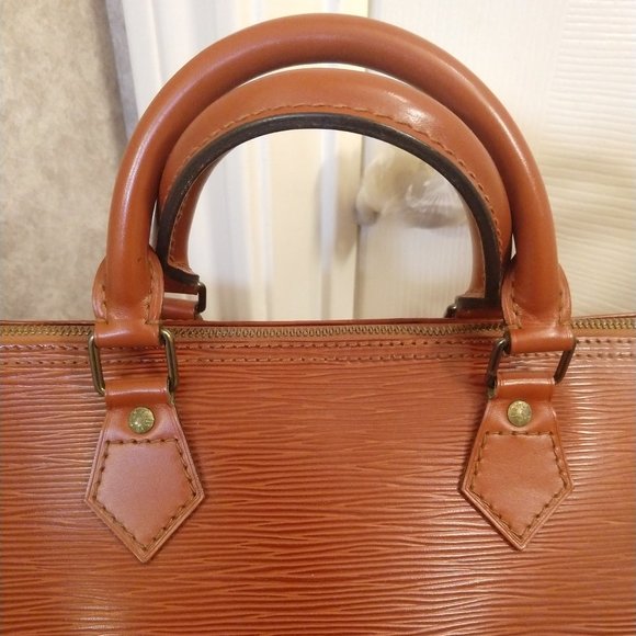 Louis Vuitton Speedy 30 Epi Brown - Picture 4 of 14